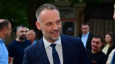 Вице на Мицкоски хвърли оставка