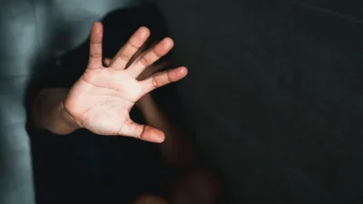 Разследват случай с 18-годишно момиче, прието в болница с мозъчен кръвоизлив