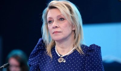 Захарова гневна: НАТО държи Сърбия в хватка на боя удушвач 