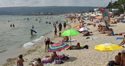Цената на чадъра на плажа във Варна остава същата като миналогодишната