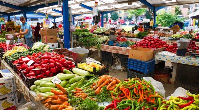 Румъния удължи тавана на надценката на основните хранителни продукти