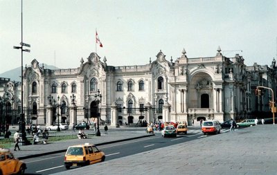 В Перу може да съдят кандидат-президент за неверни данни