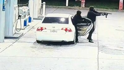 Нападатели убиха "по погрешка" невинна жена с 80 куршума в САЩ
