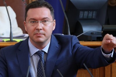 Митов сръфа Асен: Лъжец и измамник, защо криете, че Кандев ще ви е вице? 