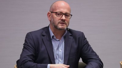 Ген. Наско иска ново лице начело на ДСБ, Радан отхвърли идеята за "пенсиониране"