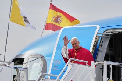 Самолетът на папа Лъв XIV 