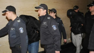 Мистерията около изчезналите от &bdquo;Наглите&ldquo; се заплита