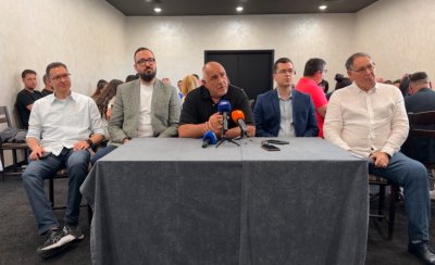 Борисов гласувал Кандев да не ходи в парламента, за да не се разреве