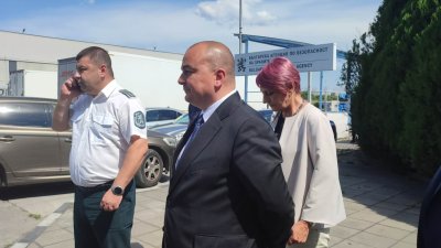 Шокиращ резултат на "Капитан Андреево": 24% от вносното мляко даде проба за лоша хигиена 
