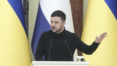 Зеленски обсъди с лидерите на Г-7 нови санкции срещу Русия 
