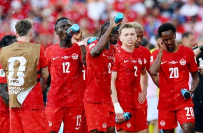 Швейцария не остави шанс на 10 от Босна 