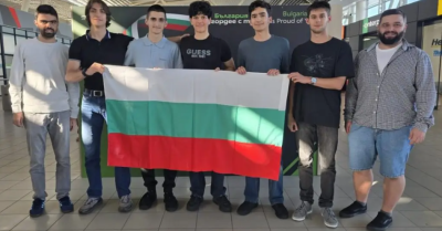 Български ученици спечелиха 4 медала от Европейската олимпиада по физика
