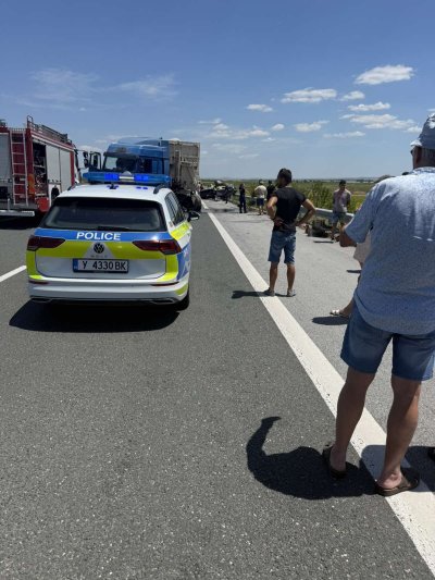 Възстановено е движението по магистрала Тракия от Карнобат в посока