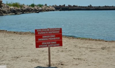 Не влизайте в морето край Варна, ако не искате да излезете с ешерихия коли