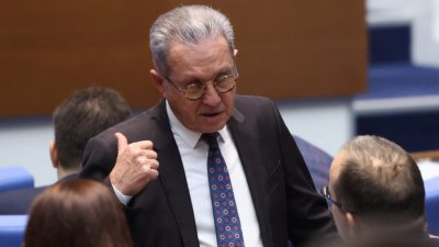 Йордан Цонев напуска политиката 