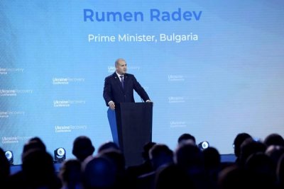 Радев от Гданск: Войната трябва да приключи, готови сме да подкрепим Украйна 