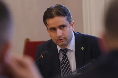 Божанов: Ветото върху санкциите срещу Русия е стратегическа грешка