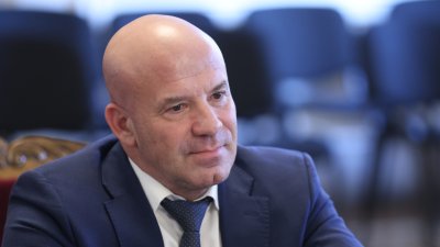 Министърът на спорта Енчо Керязов заяви че се подготвя нов