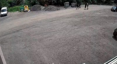 Локали пребиха възрастен мъж в Стара Загора Четирима младежи нападат