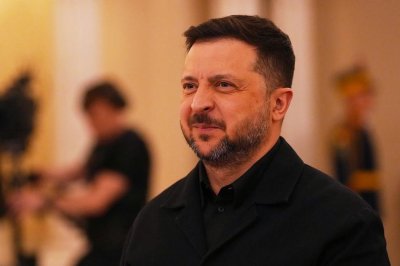 Зеленски се зарече Украйна да отговори след най-масираната руска атака срещу Киев