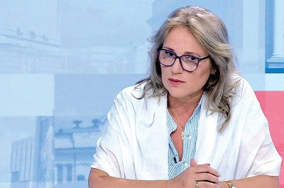Цветеслава бясна, изгониха я с внука й от столичен мол