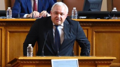 Демерджиев: Има девет наказателни производства след акцията във Варна (обновена) 