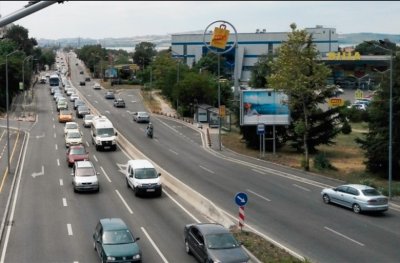 Ексклузивно за пътуващите: АПИ предлага летен пакет "тапа, ремонт и нерви"