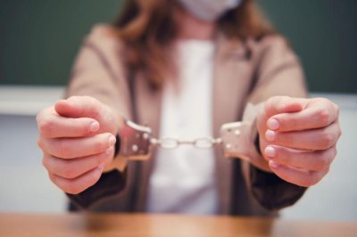 Жени отиват на съд за жестоко нападение на медицинска сестра в Разлог