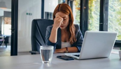 Разболява ли ни офисът? Откриха 54 вида бактерии в бизнес сгради