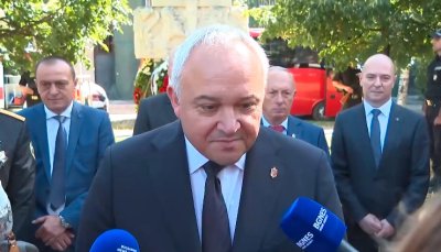 Демерджиев съветва Атанасова да не се рови много в подробности, че не се знае какво ще излезе