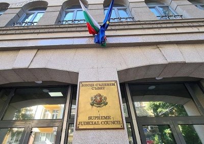 Магистратите гласуват за нов ВСС в 66 секции 
