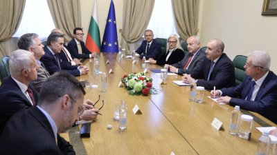 Радев се срещна с представители на ръководството на &bdquo;Уестингхаус&ldquo;