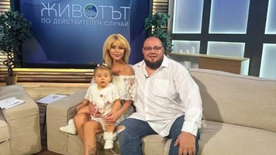 Гущеров: Светлана е неграмотна! Не знае да чете и пише!