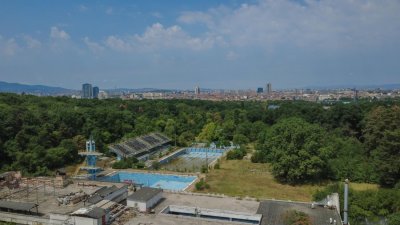 Ще доживеем ли: Връщат къпалнята "Мария Луиза" на хората