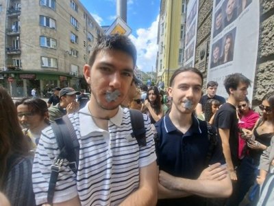 Напрежение пред НАТФИЗ (не заради Волен Сидеров)