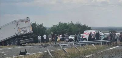 Нова тежка катастрофа с тир на АМ "Тракия": Има сериозно пострадали хора