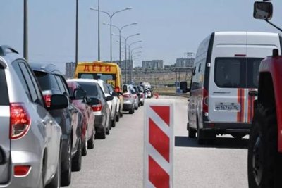 В Крим ликуват - вече има бензин 