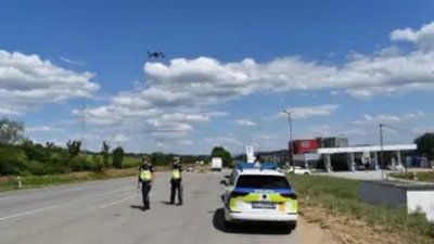 Лов за джигити от небето: МВР-Велико Търново вдигна дронове и масово спира шофьори за едно нарушение