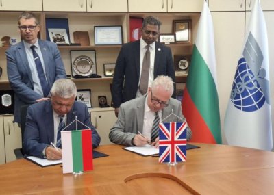 Британската NCA подари 3 кучета на Агенция &bdquo;Митници&ldquo;