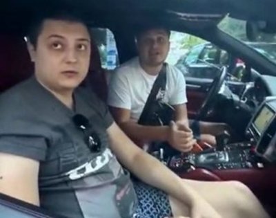 В колата на безумците имало и трети тъпанар, дишащ райски газ!