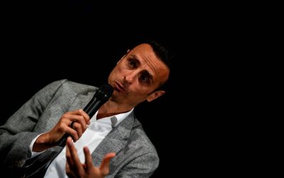 Димитър Бербатов влиза в ново амплоа Легендарният нападател ще направи