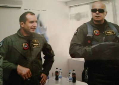 Слави Трифонов: Не знам как спи Радев нощем