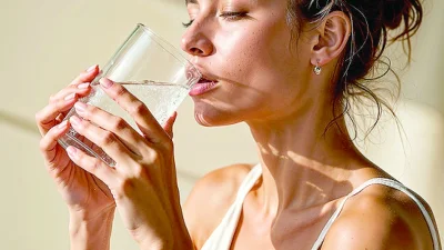 Пийте вода срещу умора и &bdquo;мозъчна мъгла&ldquo;