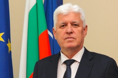 Военният министър призна: Има риск за сигурността ни с разполагането на военни самолети у нас