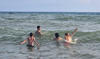 Горещо и слънчево и днес