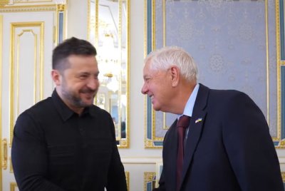 Зеленски ще отиде на погребението на сенатора Линдзи Греъм