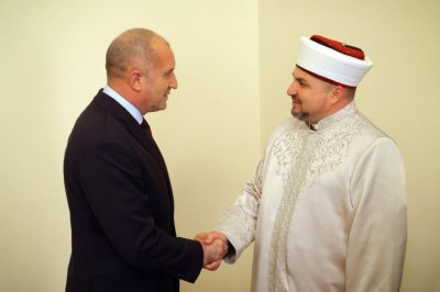 Радев на среща с новия главен мюфтия: България е пример за религиозна толерантност