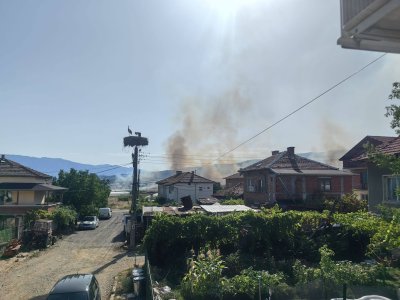 Локализираха пожара край петричкото село Кърналово