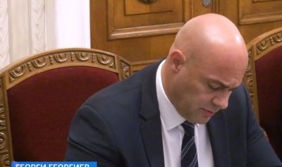 Освободиха зам.-шеф на ДАНС