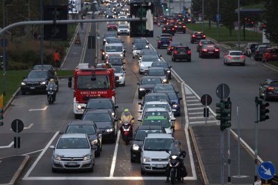 В Италия: Забраняват милиони дизелови автомобили да влизат в градовете!
